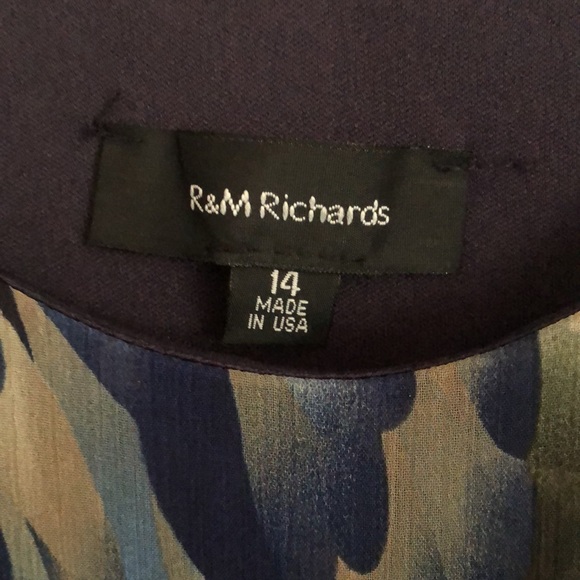 Mid length dress in beautiful rich colors - Picture 5 of 5